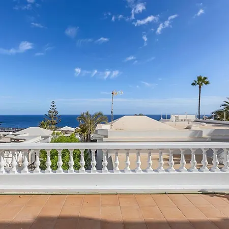 Gina Y Vista Oceano Puerto del Carmen