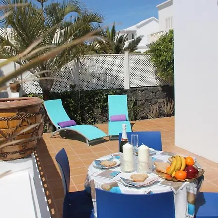 Gina Y Vista Oceano بويرتو ذيل كارمين