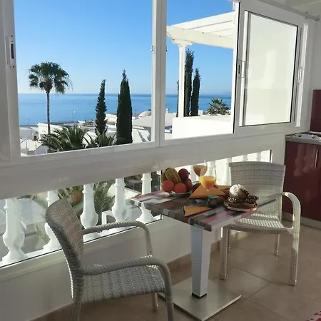Gina Y Vista Oceano Lägenhet