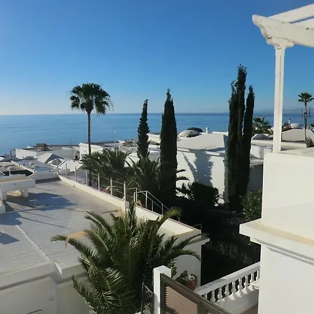 Gina Y Vista Oceano Lägenhet *