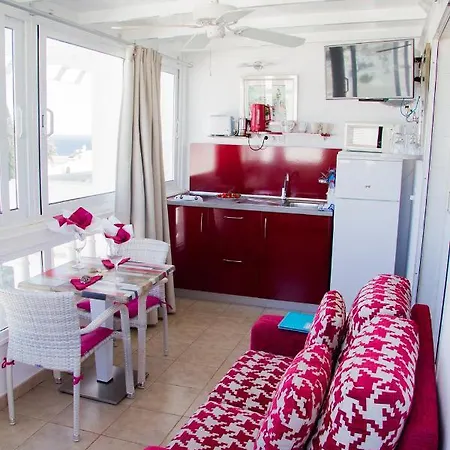 Gina Y Vista Oceano شقة