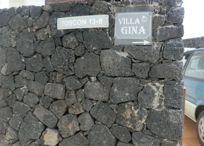 Gina Y Vista Oceano 아파트